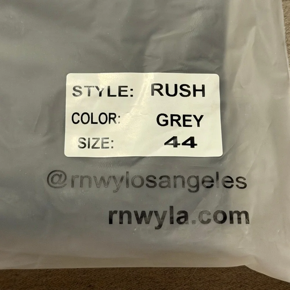 Runaway Los Angeles Rush Mens Grey Distressed Moto Biker Slim Jeans Size 44 NWT